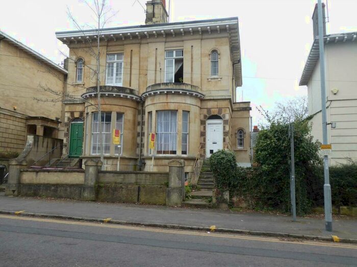 1 Bedroom Flat To Rent In Eldon Road, RG1