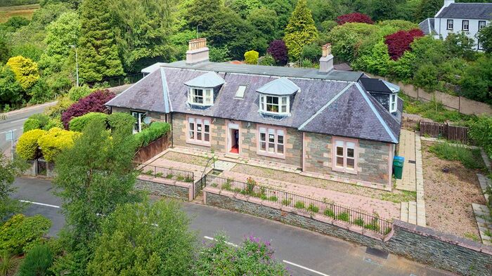 4 Bedroom Villa For Sale In Manse Brae, Lochgilphead, PA31