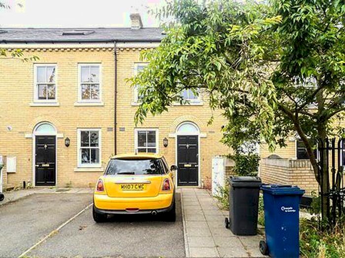 4 Bedroom Property To Rent In Malta Road, Cambridge, CB1