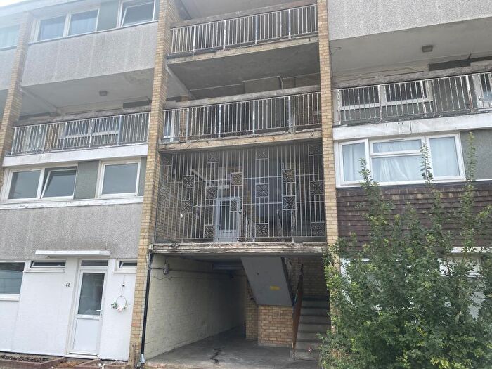 1 Bedroom Flat To Rent In Craylands, Basildon, Essex, SS14