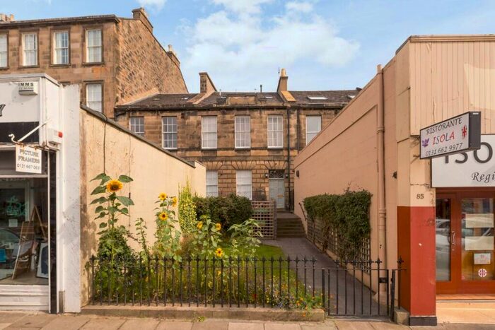3 Bedroom Flat To Rent In Newington Road, Newington, Edinburgh, EH9