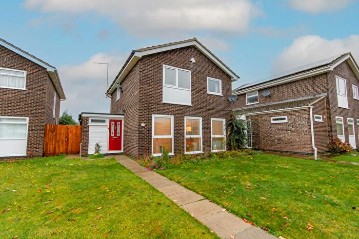 3 Bedroom Detached House For Sale In Auborn Gardens, Peterborough, PE3