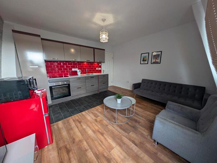 2 Bedroom Apartment To Rent In Bewick Road, Gateshead, NE8
