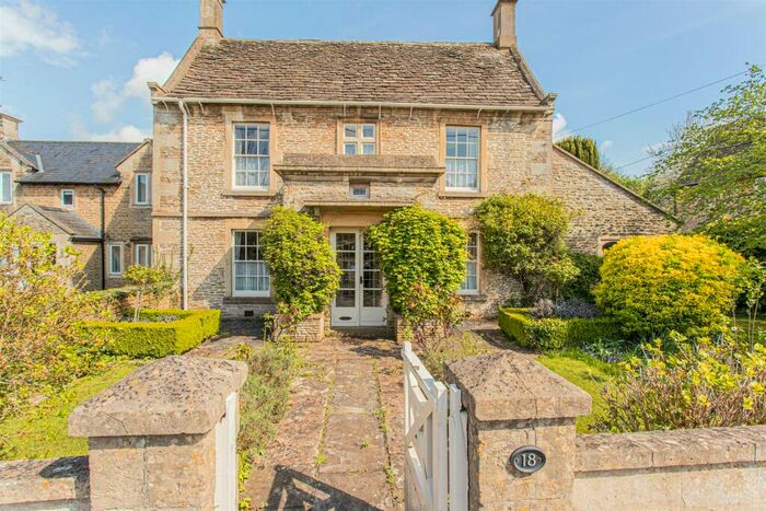 4 Bedroom Semi-Detached House For Sale In Velley Hill, Gastard, Corsham, SN13