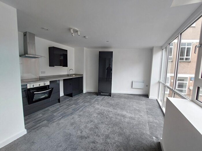 1 Bedroom Apartment To Rent In Church Street, Sheffield, South Yorkshire, S1
