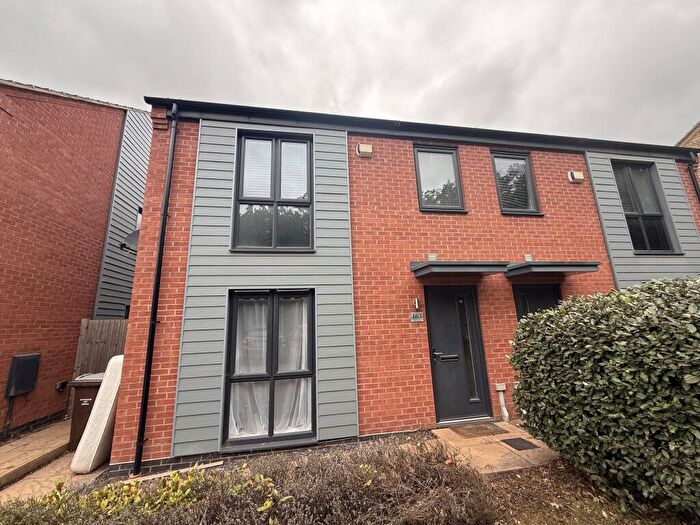 3 Bedroom Semi-Detached House To Rent In Bestwood Road, NG6