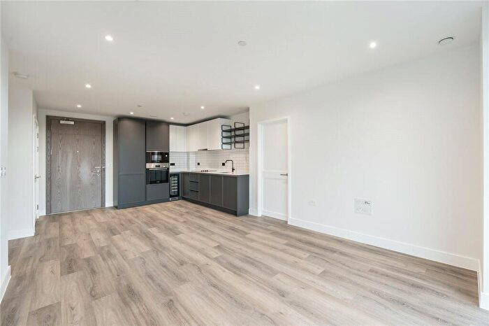 2 Bedroom Apartment To Rent In Astell Road, London, SE3