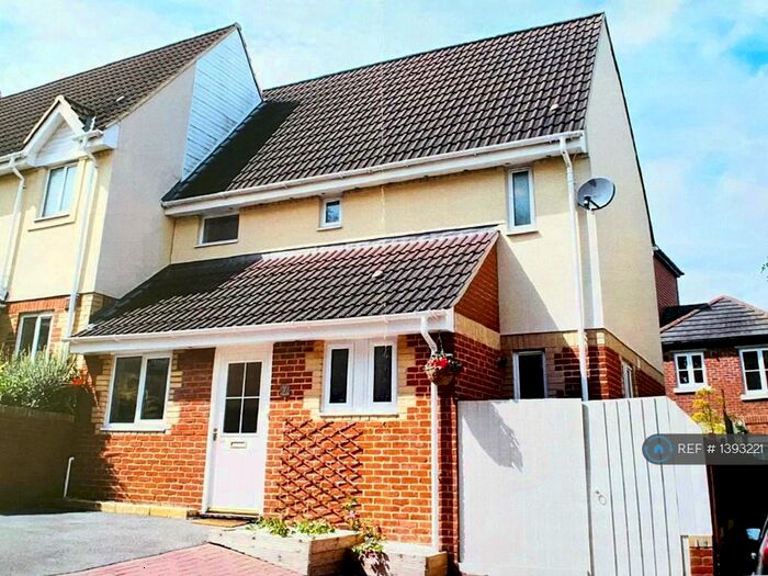 2 Bedroom Semi-Detached House To Rent In Phoenix Close, Chippenham, SN15