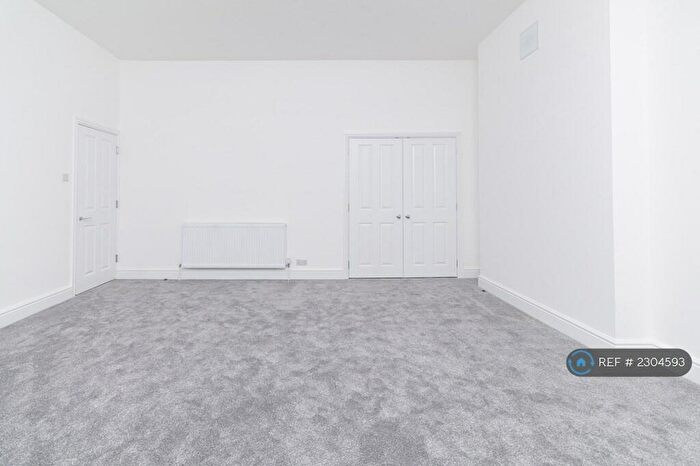 2 Bedroom Flat To Rent In Bouverie Road West, Folkestone, CT20
