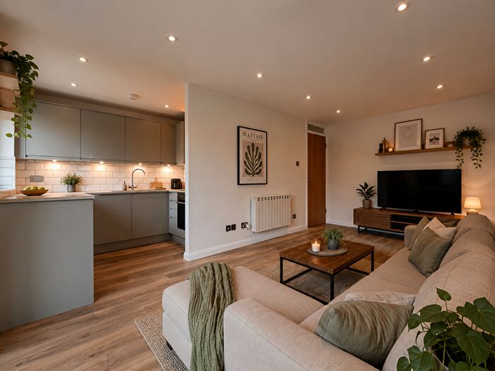 1 Bedroom Flat For Sale In Riverside Close, London, E5