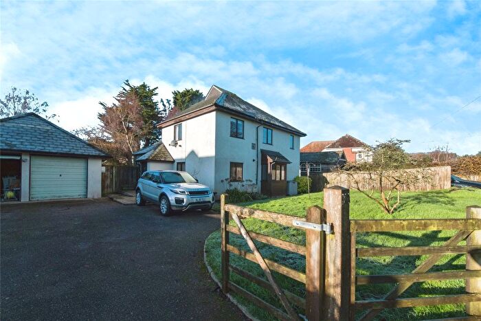 2 Bedroom Flat For Sale In Knowle Road, Budleigh Salterton, Devon, EX9