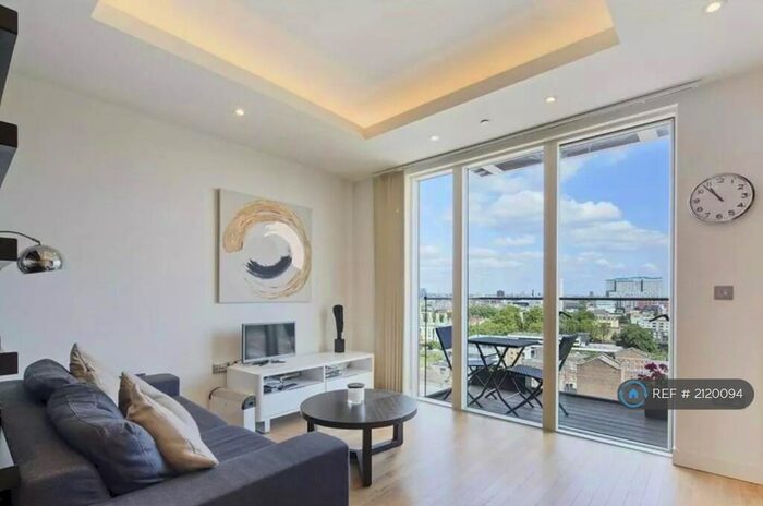 Studio To Rent In Park Vista Tower, London, E1W