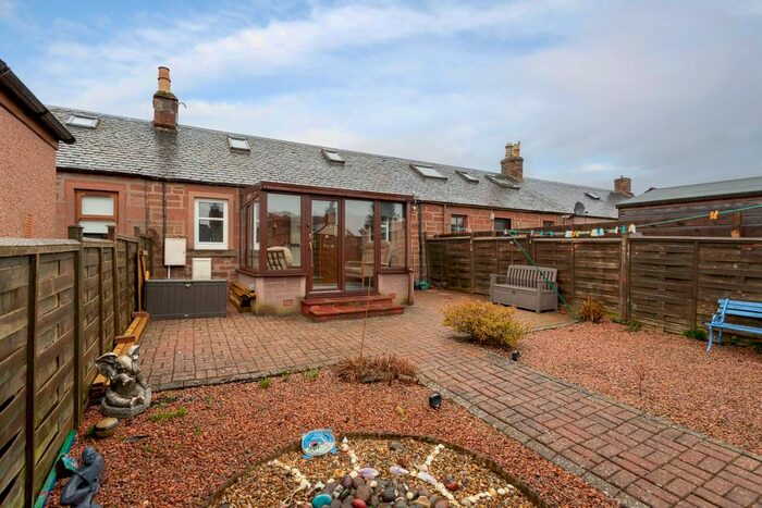 2 Bedroom Terraced House For Sale In Henry Street, Kirriemuir, Angus, DD8