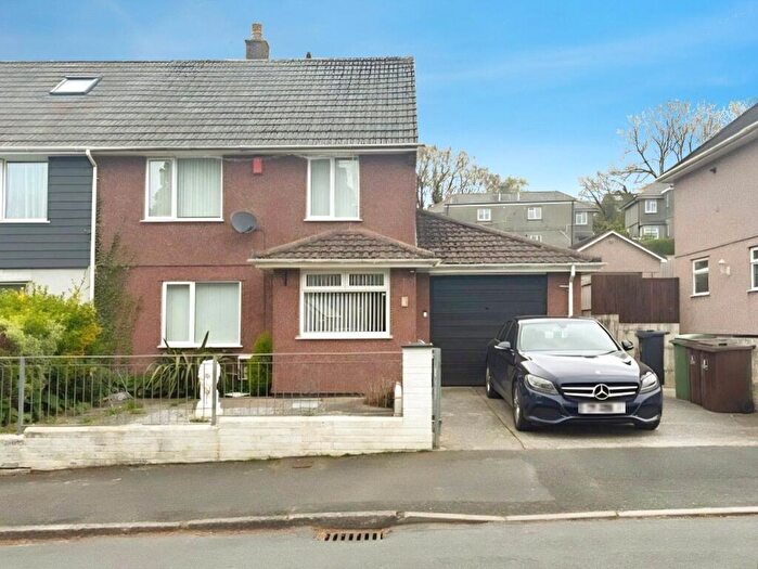 3 Bedroom Semi Detached House For Sale In Hele Gardens, Plymouth, PL7