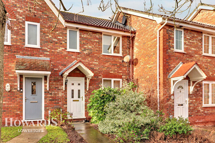 2 Bedroom Terraced House For Sale In Peak Dale, Lowestoft, NR33