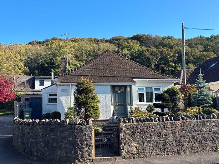2 Bedroom Detached Bungalow For Sale In Walton Road, Clevedon, BS21