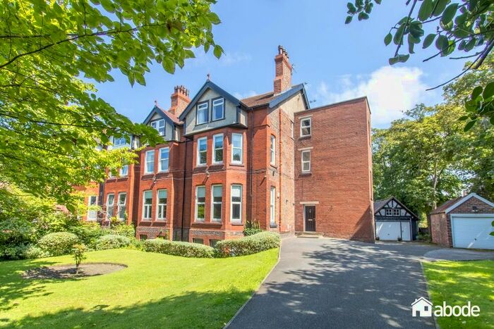 3 Bedroom Flat For Sale In Merrilocks Road, Liverpool, L23