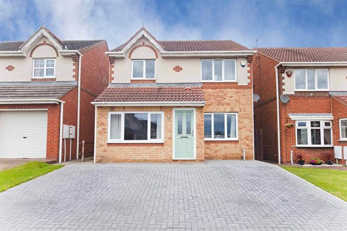 3 Bedroom Detached House For Sale In Lapwing Road, Hartlepool, TS26