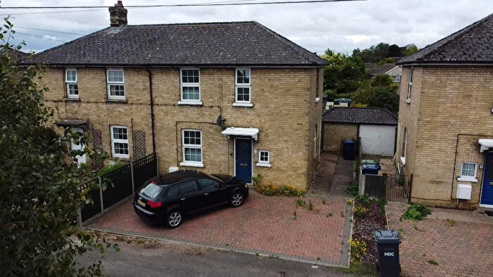 3 Bedroom Semi-Detached House For Sale In Hunts End, St. Neots, PE19
