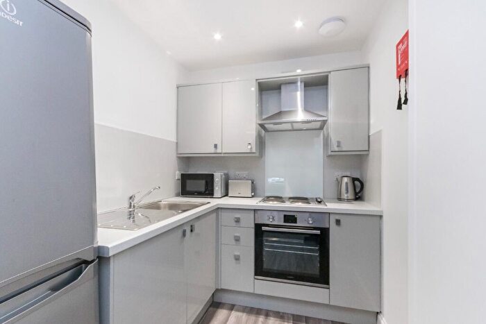 1 Bedroom Flat To Rent In Caledonian Crescent, Dalry, Edinburgh, EH11