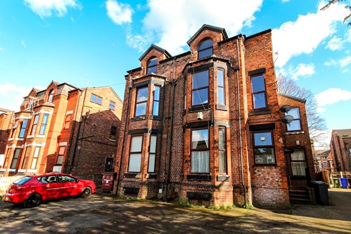 Studio To Rent In Northen Grove, West Didsbury, M20