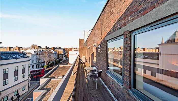 2 Bedroom Flat To Rent In Fulham Road, London, SW3