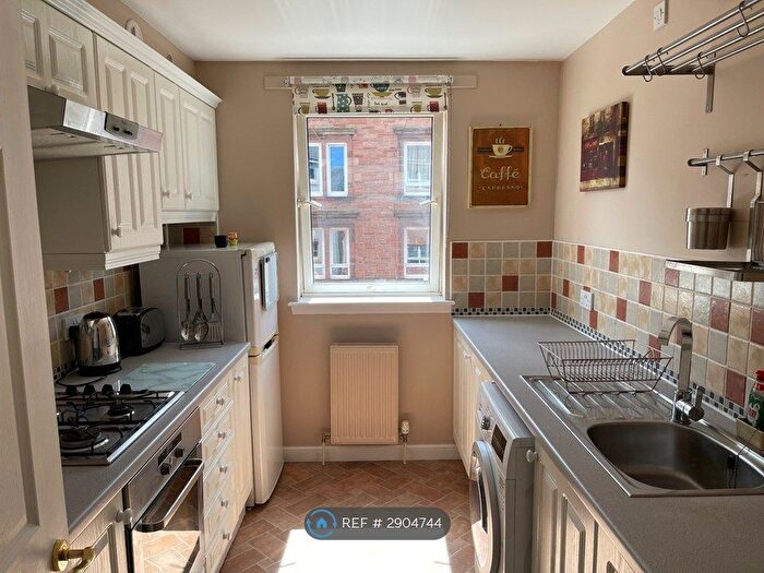 2 Bedroom Flat To Rent In Lorne St, Edinburgh, EH6