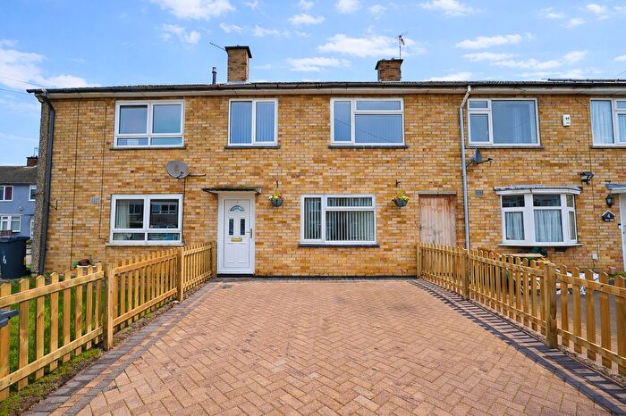 3 Bedroom Terraced House For Sale In Forbes Close, Glenfield, Leicester, Leicestershire, LE3