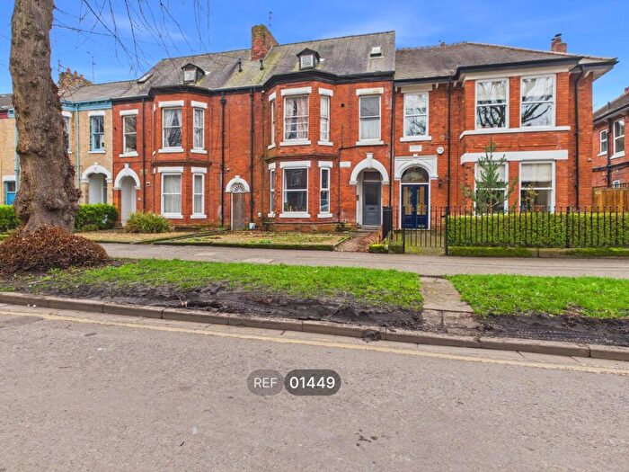 1 Bedroom Flat To Rent In Park Avenue, Princes Avenue, HU5
