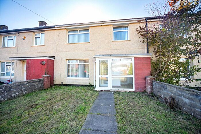 3 Bedroom Terraced House For Sale In Hendre Road, Trowbridge, Cardiff, CF3