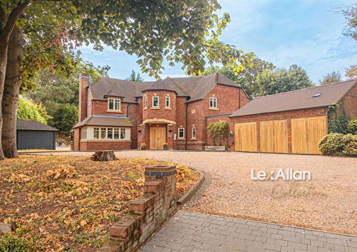 6 Bedroom Detached House For Sale In New Wood, Stourbridge, DY7