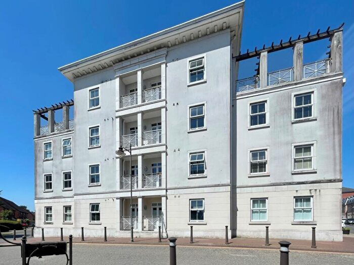 2 Bedroom Flat To Rent In South Terrace, Main Street, Dickens Heath., B90