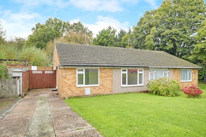 3 Bedroom Semi-Detached Bungalow For Sale In Stream Pit Lane, Sandhurst, Cranbrook, TN18