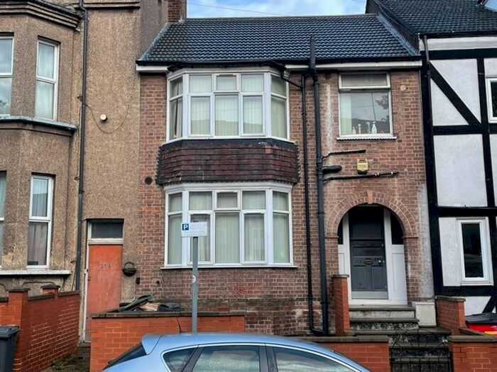 1 Bedroom Studio To Rent In Stockwood Crescent, Luton, LU1