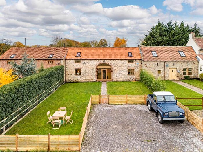 3 Bedroom Barn Conversion For Sale In Gatherley Road, Brompton-on-Swale, DL10