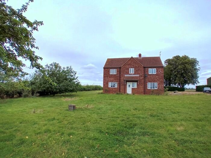 4 Bedroom Detached House To Rent In Mareham Lane, Sleaford, NG34