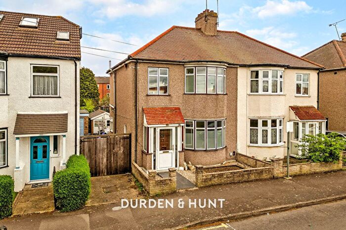 3 Bedroom Semi Detached House For Sale In Cedar Road, Romford, RM7