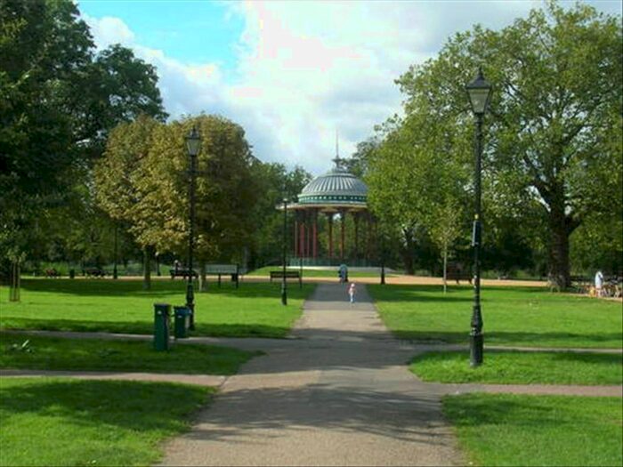 1 Bedroom Flat To Rent In Bowood Road, Battersea, SW11