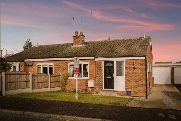 2 Bedroom Semi-Detached Bungalow For Sale In Moorfield Drive, Wilberfoss, York, YO41