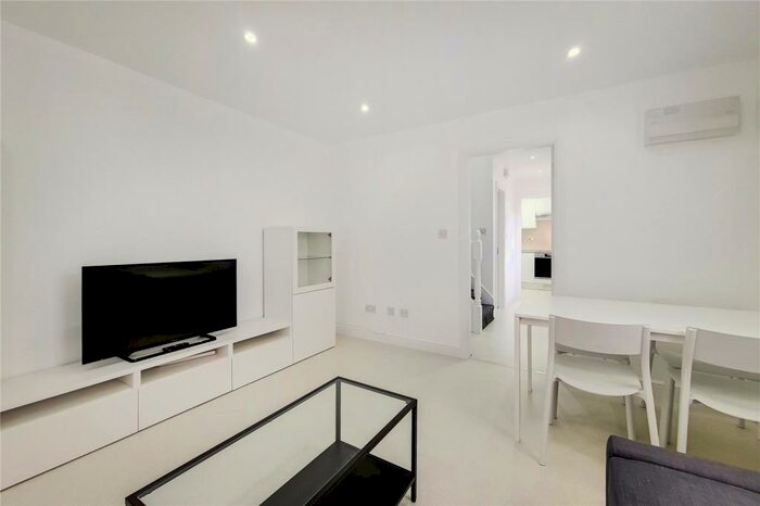 2 Bedroom Flat To Rent In Highgate Road, London, NW5