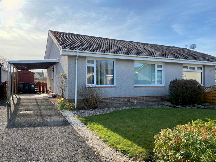 2 Bedroom Semi-Detached Bungalow For Sale In Abbey Gardens, Coupar Angus, Blairgowrie, PH13