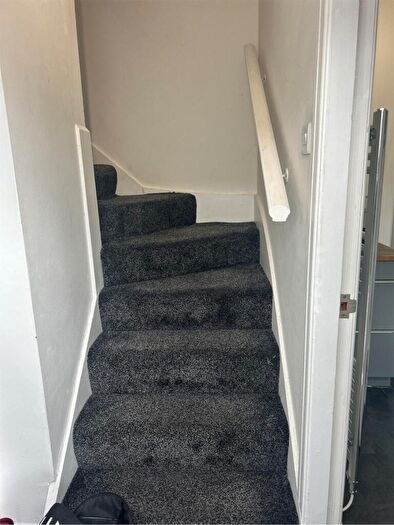 1 Bedroom Flat To Rent In Egerton Road, Manchester, M14