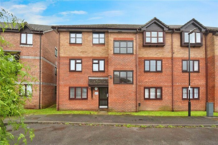 1 Bedroom Flat For Sale In Brunel Road, Southampton, Hampshire, SO15