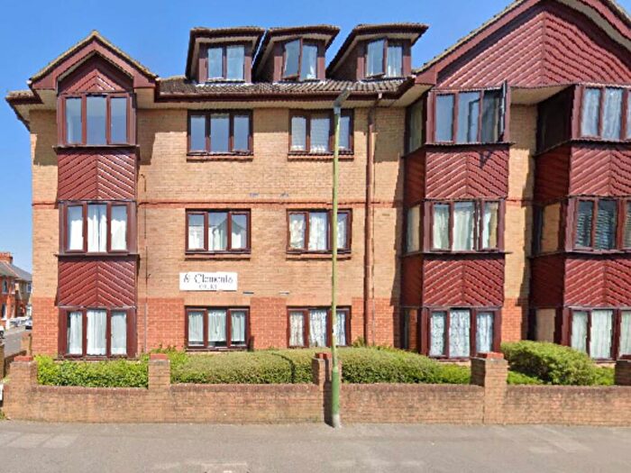 1 Bedroom Apartment To Rent In Cleveland Road, Bournemouth, BH1
