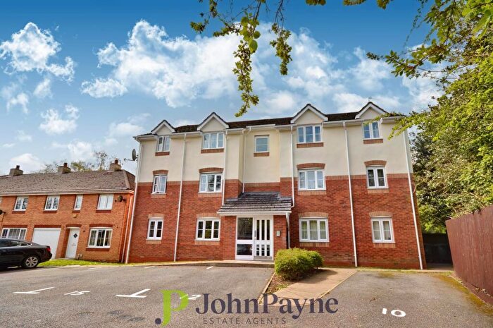2 Bedroom Apartment To Rent In Joshua Close, Tile Hill, Coventry, West Midlands, CV4