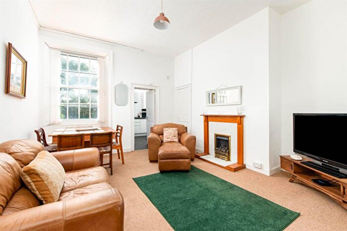 2 Bedroom Apartment To Rent In Hotwell Road, Hotwells, BS8