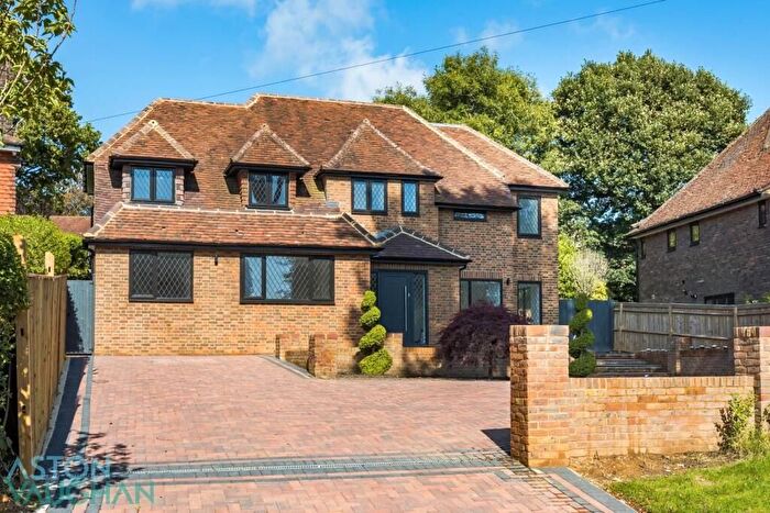 7 Bedroom Detached House For Sale In Woodlands, Hove, BN3
