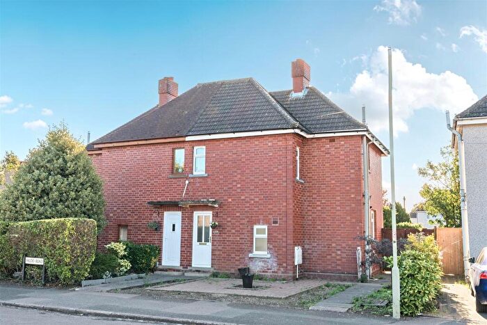 2 Bedroom Semi-Detached House For Sale In Faldo Road, Bedford, MK42