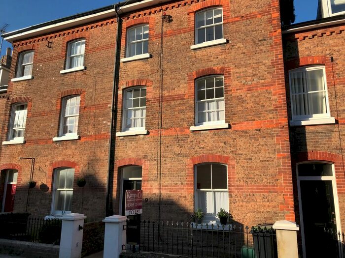 4 Bedroom Terraced House To Rent In Wollaston Road, Dorchester, DT1