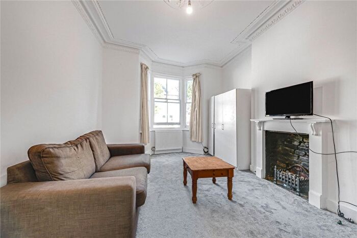 1 Bedroom Flat For Sale In Hugon Road, London, SW6